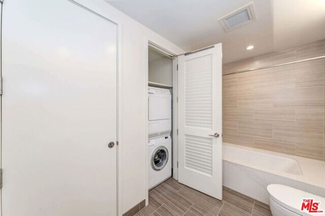 877 Francisco Street 708, Los Angeles, CA 90017