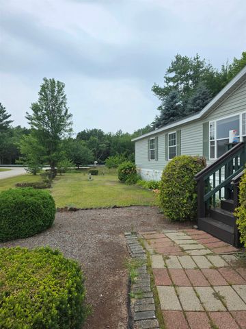 9 Ash Street, Epsom, NH 03234