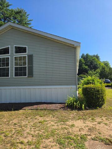 9 Ash Street, Epsom, NH 03234