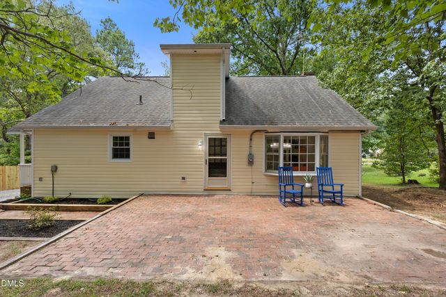 2712 Charwood Place, Sanford, NC 27330