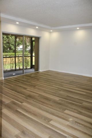 3001 N Oakland Forest Dr 104, Oakland Park, FL 33309