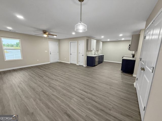 307 AIRMAN Boulevard, Warner Robins, GA 31088