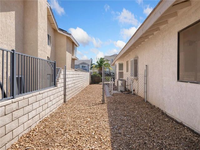 17880 Ferndell Lane, Victorville, CA 92395