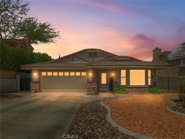 17880 Ferndell Lane, Victorville, CA 92395