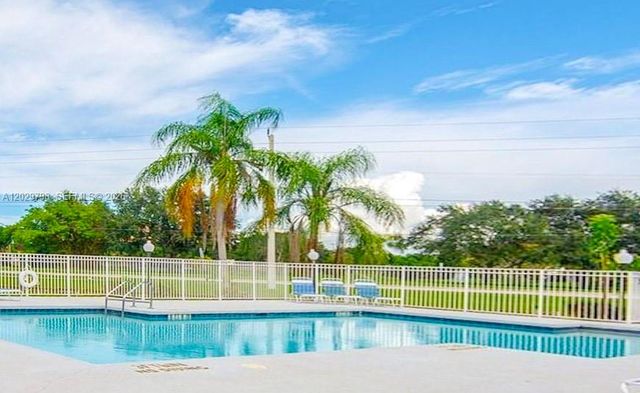 13060 Vista Isles Drive 212, Sunrise, FL 33325