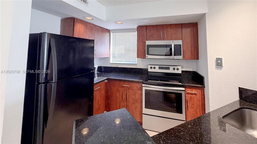 13060 Vista Isles Drive 212, Sunrise, FL 33325