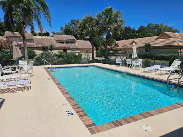 3625 57TH AVENUE DRIVE W, Bradenton, FL 34210