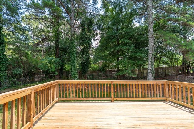 300 Fairway Drive, Athens, GA 30607