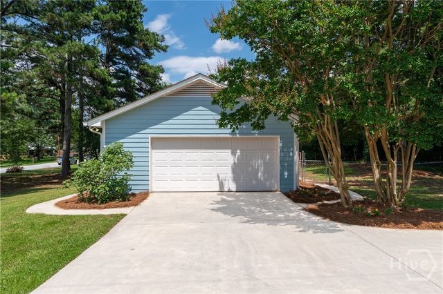 300 Fairway Drive, Athens, GA 30607