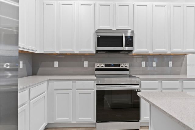 1205 BUTTERFLY ORCHID ROAD, Davenport, FL 33837