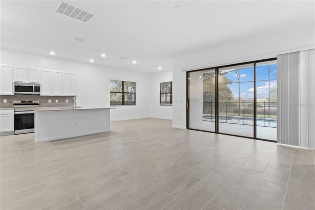 1205 BUTTERFLY ORCHID ROAD, Davenport, FL 33837