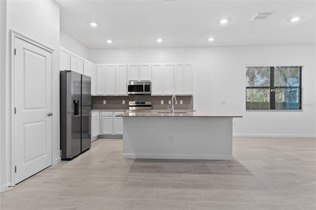 1205 BUTTERFLY ORCHID ROAD, Davenport, FL 33837