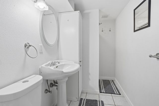 5604 N G St, Spokane, WA 99205