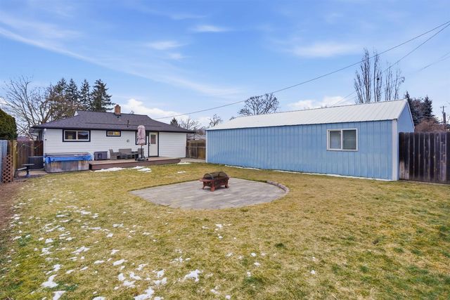 5604 N G St, Spokane, WA 99205