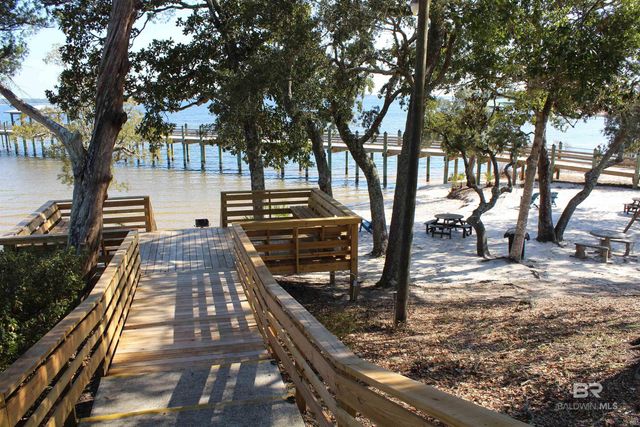 1326 Ridgewood Drive, Lillian, AL 36549