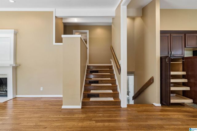 2992 DONITA COURT, Vestavia Hills, AL 35243