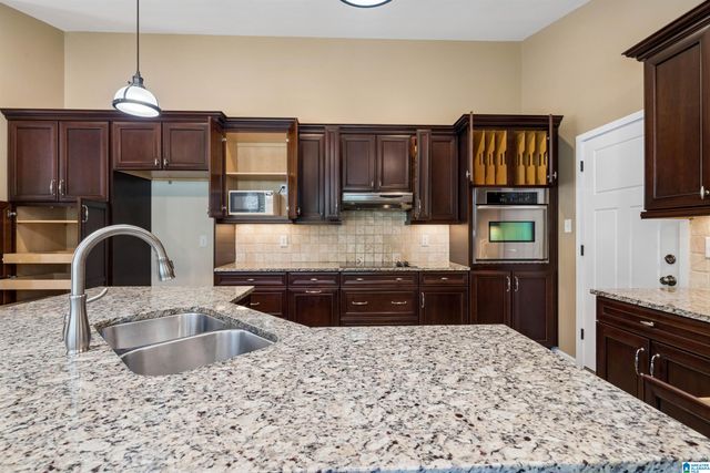 2992 DONITA COURT, Vestavia Hills, AL 35243