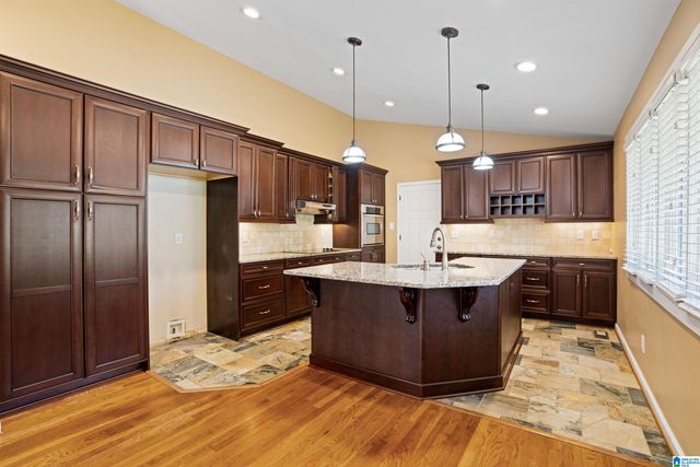 2992 DONITA COURT, Vestavia Hills, AL 35243