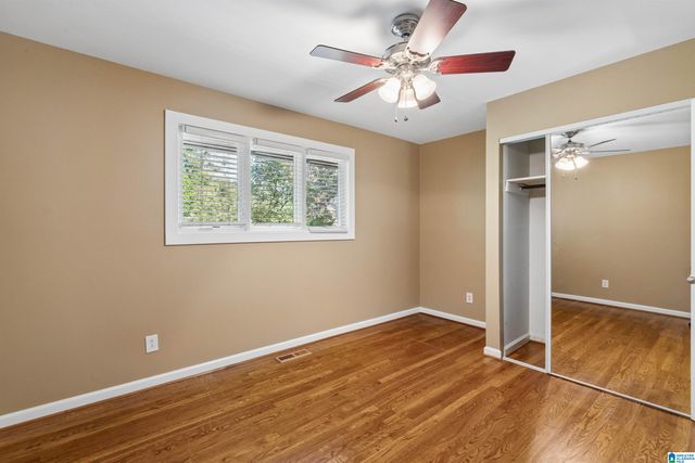 2992 DONITA COURT, Vestavia Hills, AL 35243