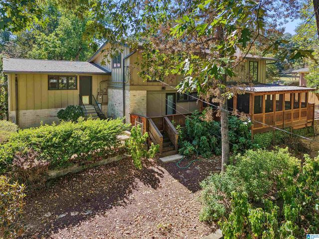 2992 DONITA COURT, Vestavia Hills, AL 35243