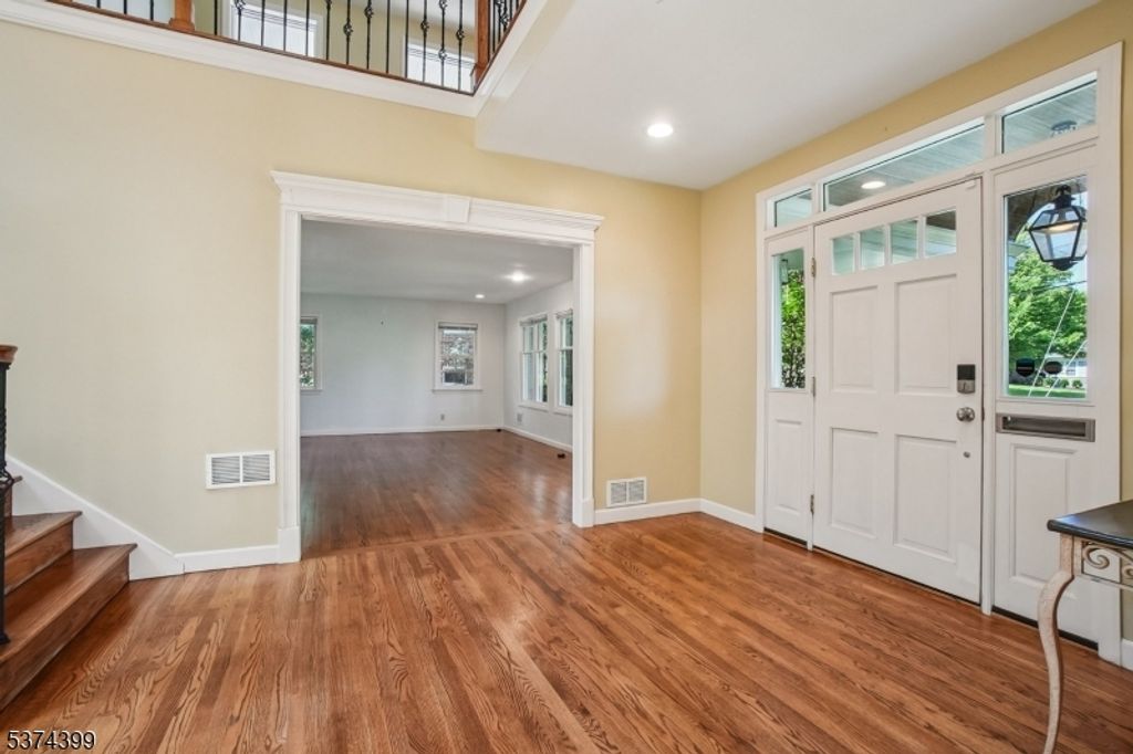 120 Silver Spring Rd, Millburn Twp., NJ 07078 — photo 3
