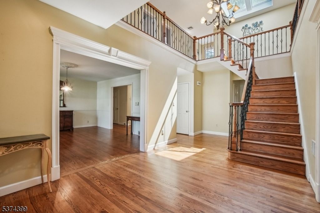 120 Silver Spring Rd, Millburn Twp., NJ 07078 — photo 4