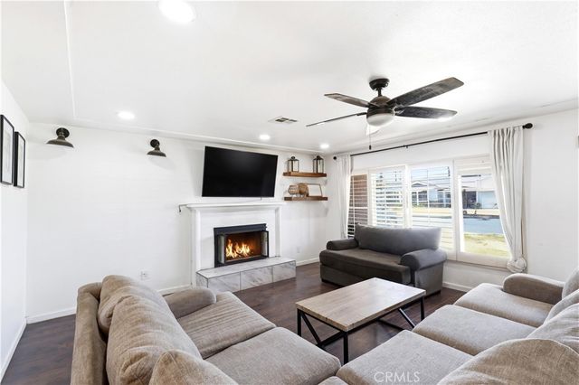 41290 Dixon, Hemet, CA 92544