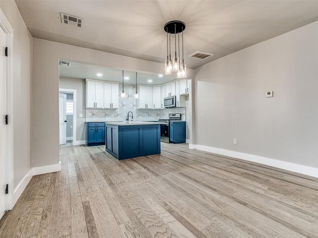 2000 NW 15th Street, Oklahoma City, OK 73106