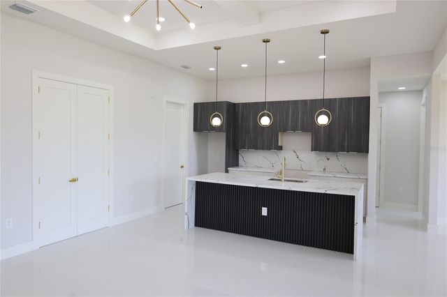 2800 33RD STREET SW, Lehigh Acres, FL 33976