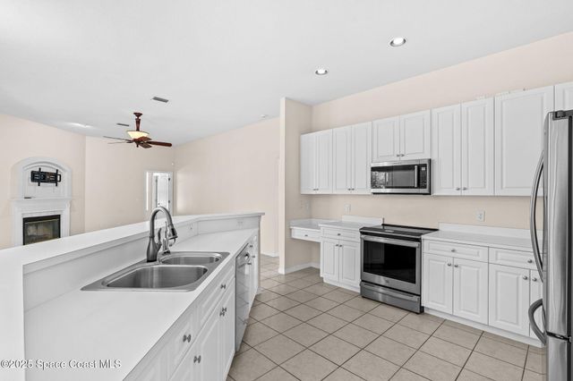 943 Carriage Hill Road, Melbourne, FL 32940