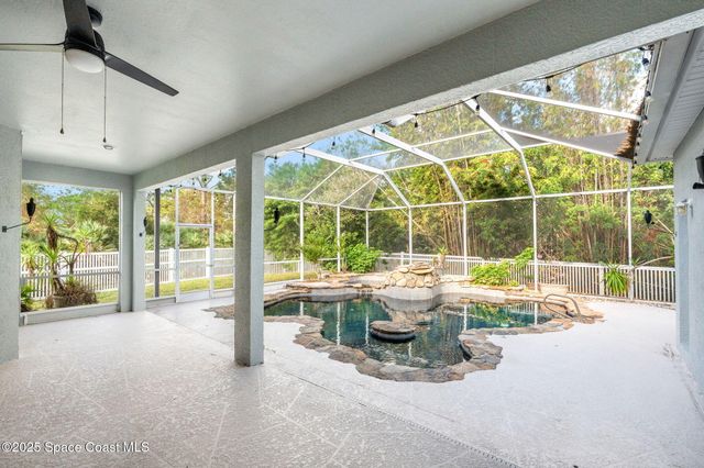 943 Carriage Hill Road, Melbourne, FL 32940