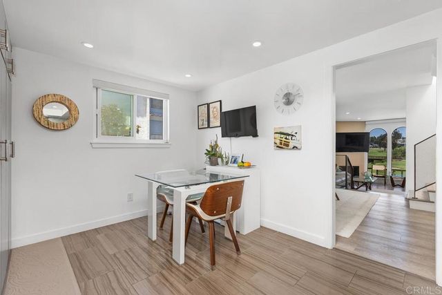2326 La Costa Avenue A, Carlsbad, CA 92009