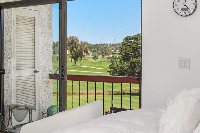 2326 La Costa Avenue A, Carlsbad, CA 92009