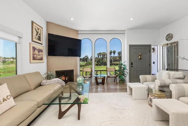 2326 La Costa Avenue A, Carlsbad, CA 92009