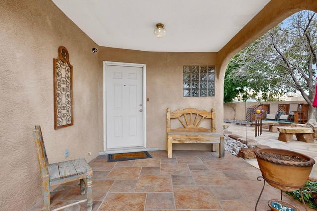 5151 Mirada Drive NW, Albuquerque, NM 87120