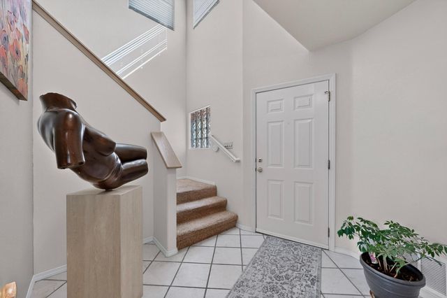 5151 Mirada Drive NW, Albuquerque, NM 87120