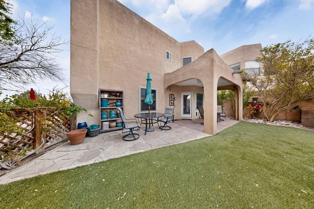 5151 Mirada Drive NW, Albuquerque, NM 87120