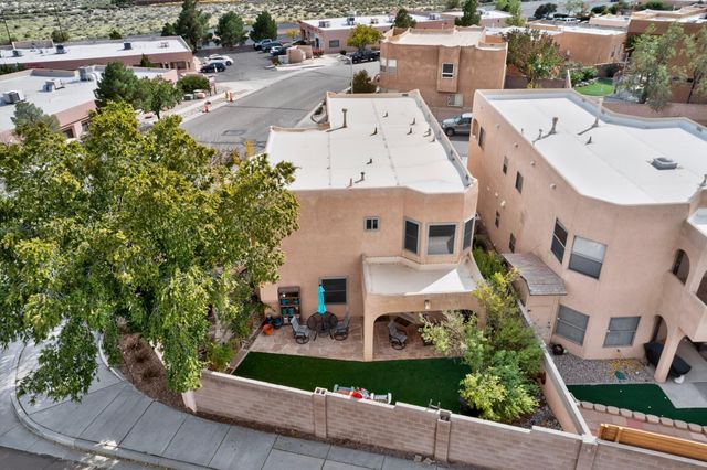 5151 Mirada Drive NW, Albuquerque, NM 87120
