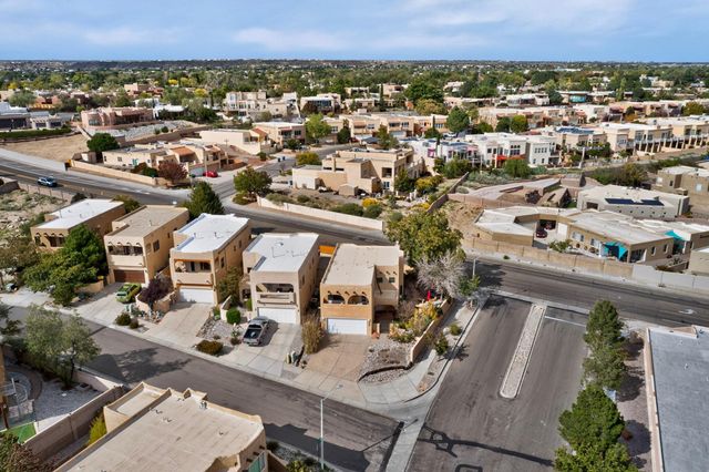 5151 Mirada Drive NW, Albuquerque, NM 87120