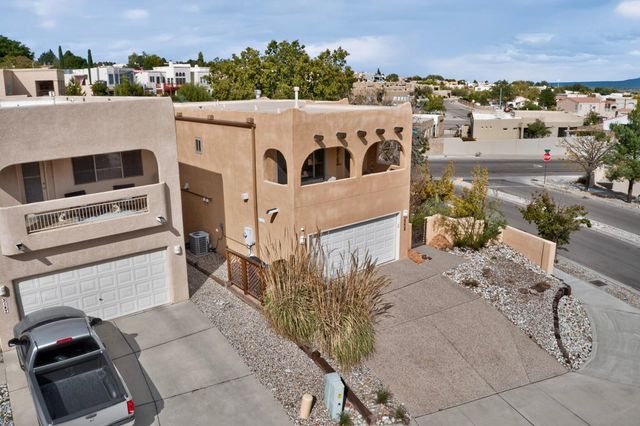 5151 Mirada Drive NW, Albuquerque, NM 87120