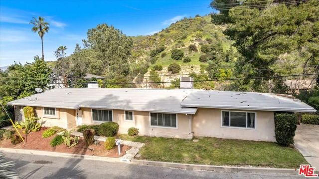 14905 Jadestone Drive, Sherman Oaks, CA 91403