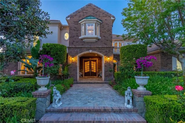 6952 Royal Hunt Ridge, Riverside, CA 92506