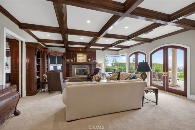 6952 Royal Hunt Ridge, Riverside, CA 92506