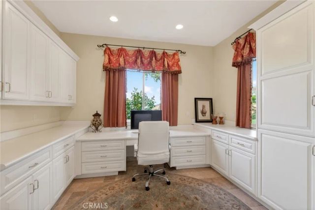 6952 Royal Hunt Ridge, Riverside, CA 92506