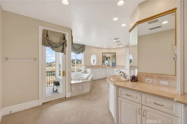 6952 Royal Hunt Ridge, Riverside, CA 92506