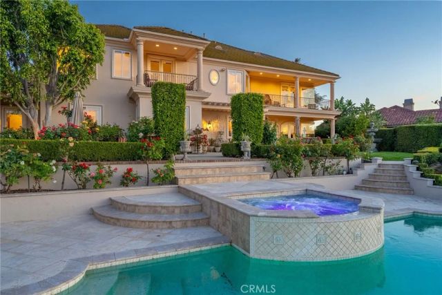 6952 Royal Hunt Ridge, Riverside, CA 92506