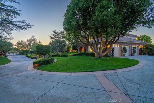 6952 Royal Hunt Ridge, Riverside, CA 92506
