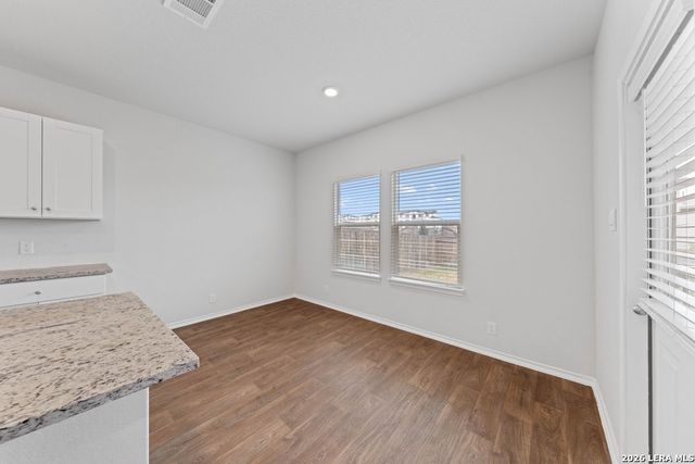 6212 Sunhigh Dr, San Antonio, TX 78252