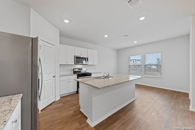 6212 Sunhigh Dr, San Antonio, TX 78252