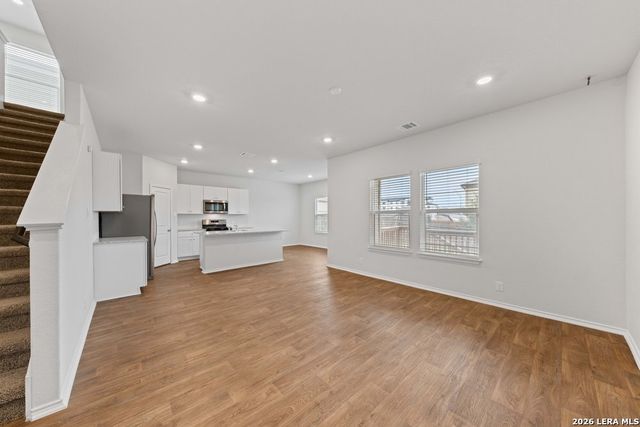 6212 Sunhigh Dr, San Antonio, TX 78252